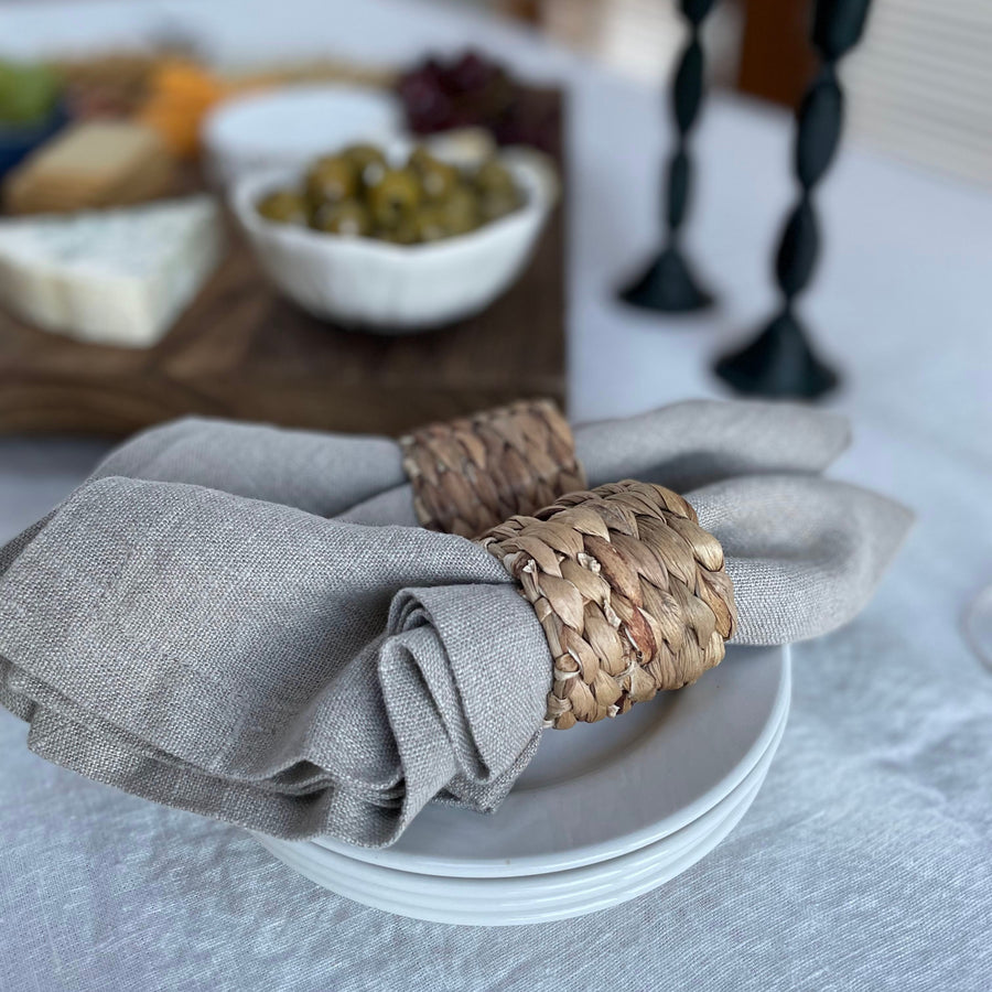 natural linen napkins and napkin ring