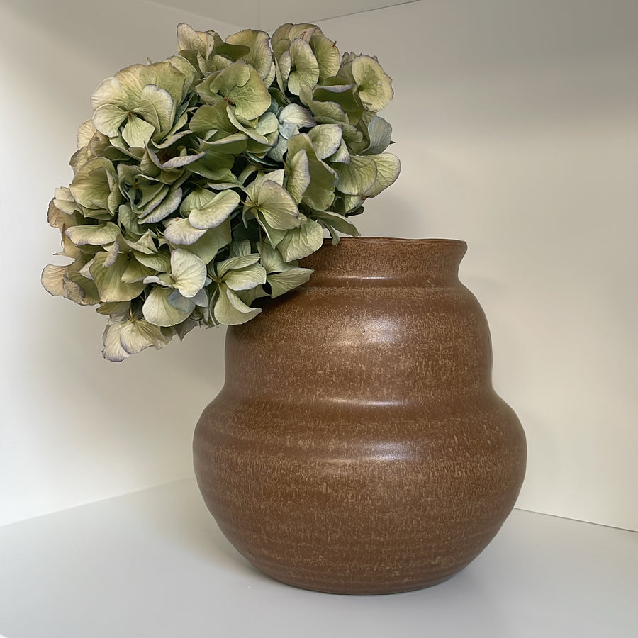 Tan brown colour vase