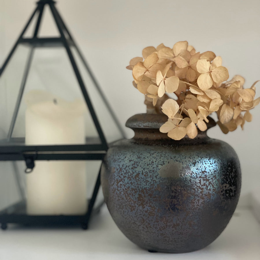 Mini vase with dried flowers