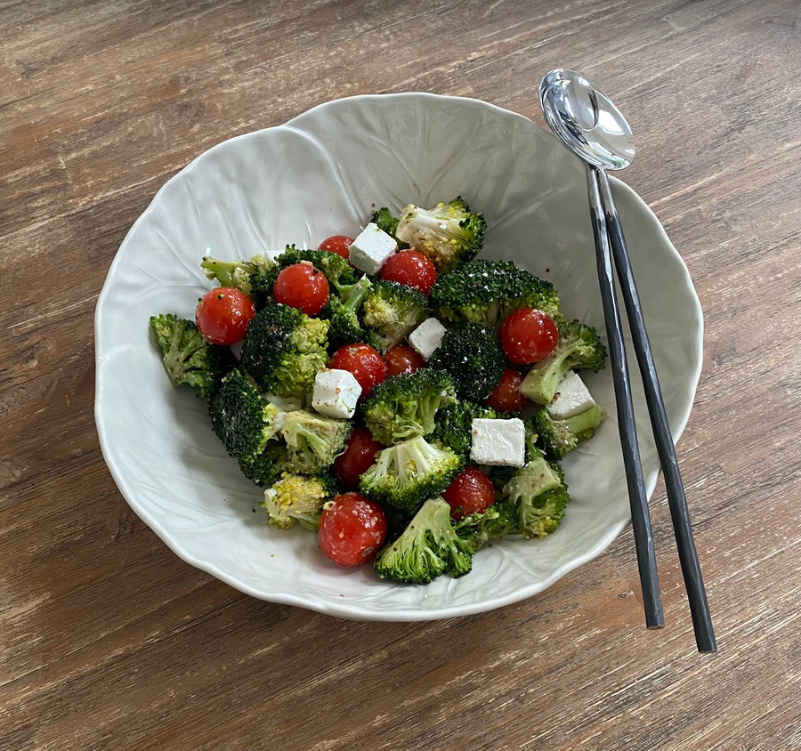 Style Salad Servers